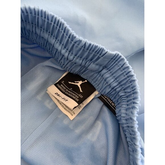 Air Jordan UNC Carolina Tar Heels Basketball Shorts Size Small Blue - Picture 7 of 10